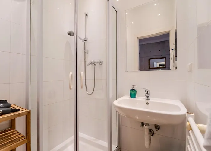 Apartment Premium For 4 Near Westbahnhof & Mariahilfer Strasse *