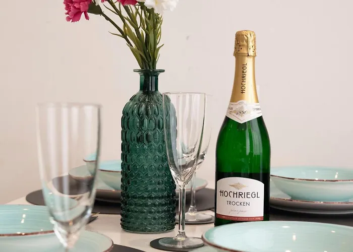 Premium For 4 Near Westbahnhof & Mariahilfer Strasse